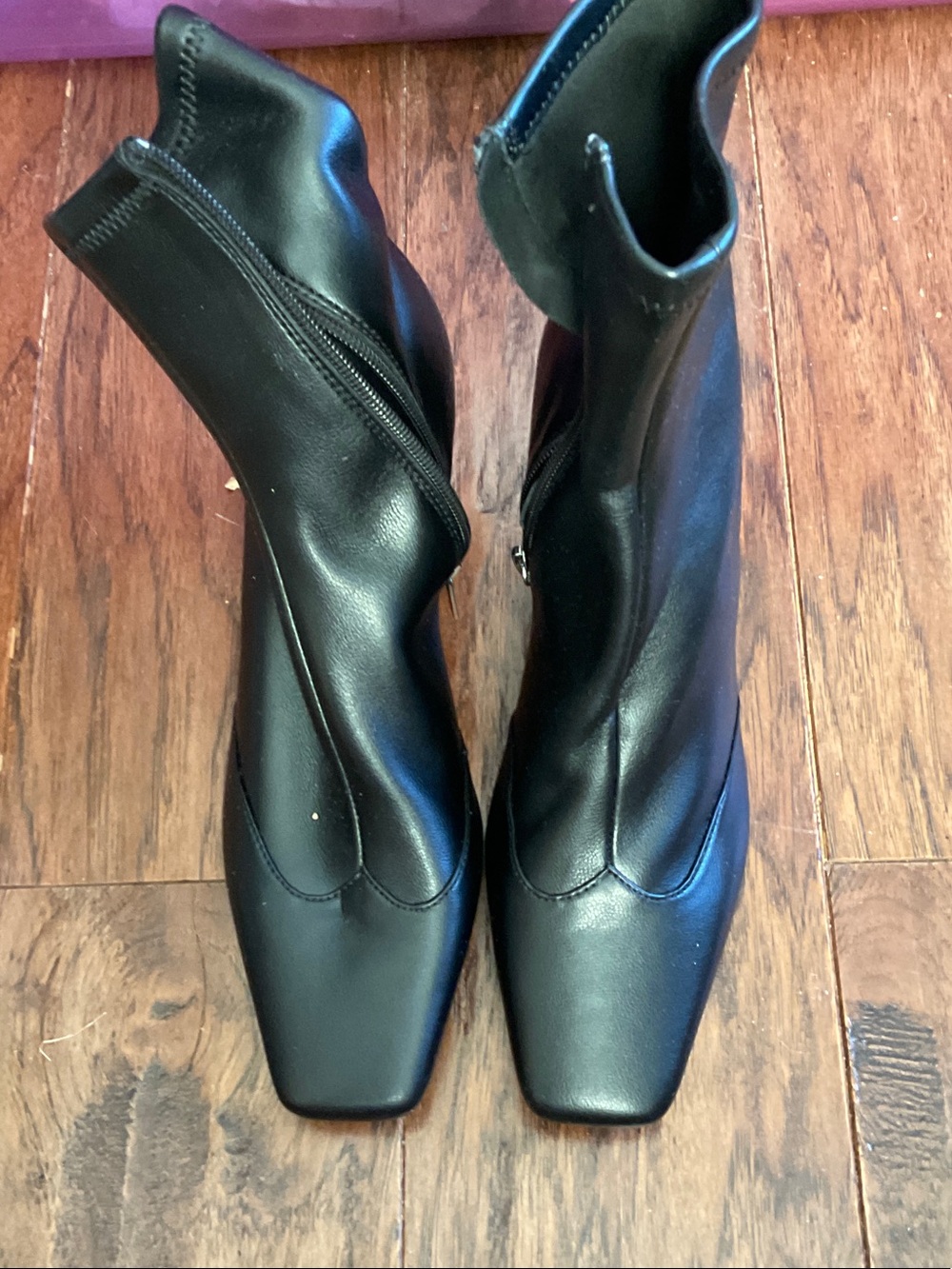 Steve Madden Black Square-Toe Ankle Booties with Side Zip